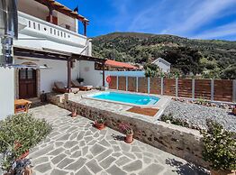 Cosmakis Villa