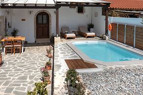 Cosmakis Villa