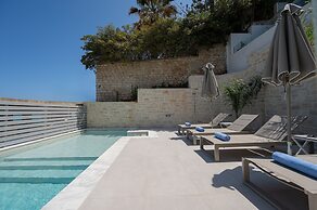 ArtCotel Luxury Villa