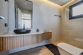 Nysa Luxury villa 1