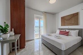 Foothills Tangerine Villa