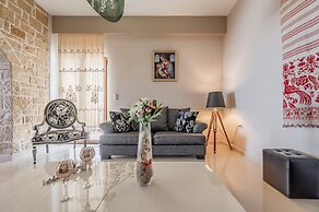 Arios Lux Villa