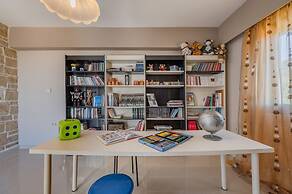 Arios Lux Villa
