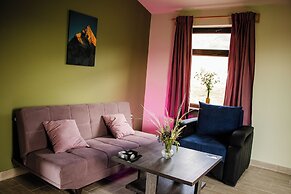 Artanish beach resort