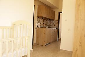 Artanish beach resort