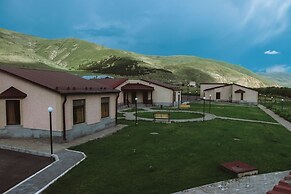 Artanish beach resort