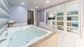 Suncheon The Sky Pool Villa