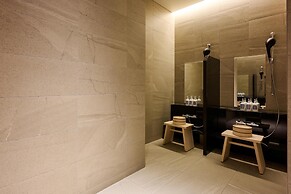 ESPACIO NAGOYA CASTLE