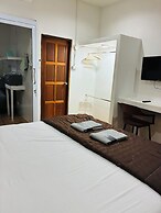 Apartment Wat Sawang Arom 35