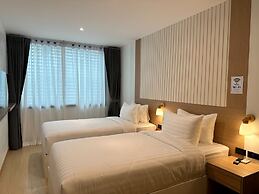 Winston Hotel