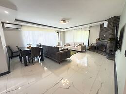 adesa viev villas