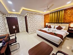 Hotel Golden Crystal