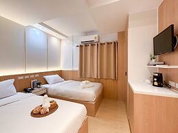 Thrive Hotel