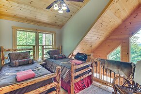 7 Mi to White Mountain NF - Woodsy Bethel Cabin!