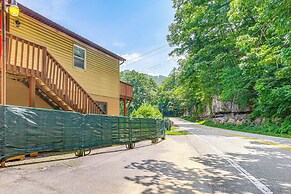 1 Mi to Hatfield-mccoy Trails: Apt in Matewan