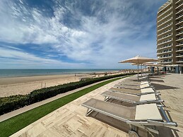 2BR Iconic Oceanfront Escape