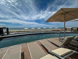 2BR Iconic Oceanfront Escape