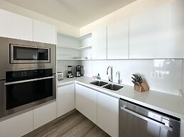 2BR Iconic Oceanfront Escape