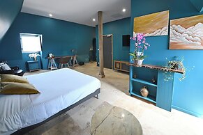 Le logis de l'abbaye de Saint Savin