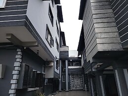 House 44