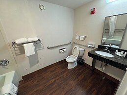 Mountain Valley Inn & Suites