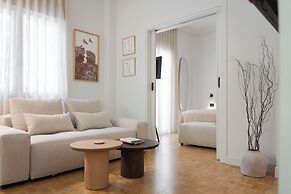 Kolonaki Athena Residence by Fineline
