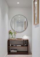 Kolonaki Athena Residence by Fineline