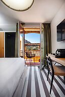 Valesmeralda Boutique Rooms
