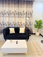 B&S Luxe Living