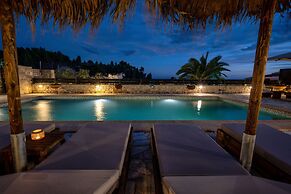 Palmrise Luxury Villas - Thea Villa