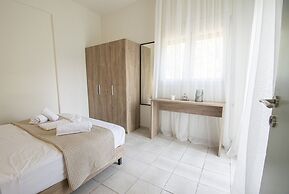 Forest View Apartment 1 by Rentalspro