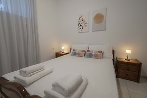 Greenwood Maisonette by Rentalspro - Fourka Beach