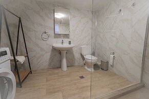 Greenwood Maisonette by Rentalspro - Fourka Beach