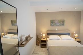 Forest View Apartment 2 by Rentalspro