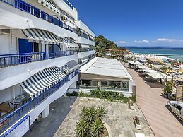 Poseidon Edge No9 by Rentalspro - Kallithea