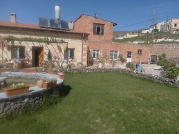 ULAŞ OTEL