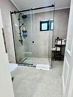 Sunny Bay Apartments