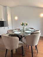 Sunny Bay Apartments