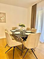 Sunny Bay Apartments