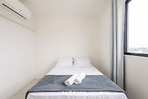MCB - Apartments With Pool Near the Beach