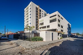 MCB - Apartments With Pool Near the Beach