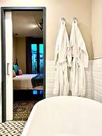 Hostal Boutique La Canonja