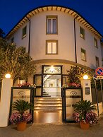 Primo Hotel