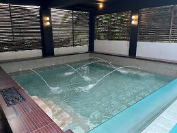 Sababa Springs Hot Spring