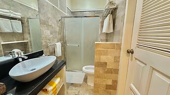 Coco Sunset Beach Resort