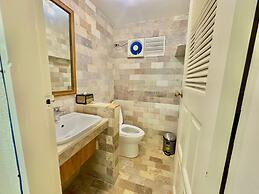 Coco Sunset Beach Resort