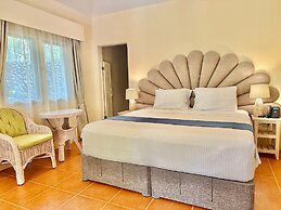 Coco Sunset Beach Resort