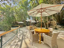 Coco Sunset Beach Resort