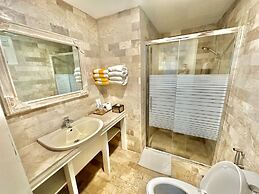 Coco Sunset Beach Resort