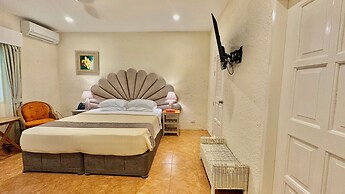 Coco Sunset Beach Resort